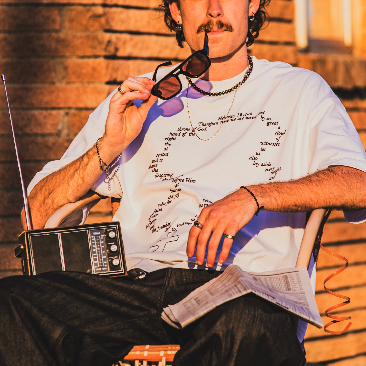 Hebrews 12 Chain Tee